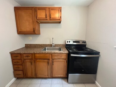 47 Commerce Ave unit E, Danielson, CT 06239 - photo 4