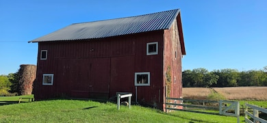 3223 Dunning St, Cassopolis, MI 49031 - photo 5