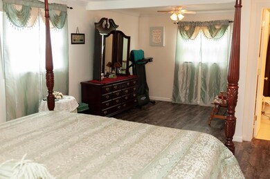 3755 Eisenhower Rd, Columbus, OH 43224 - photo 6