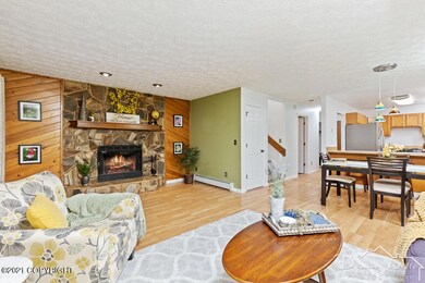 Living Room-20210119-3902
