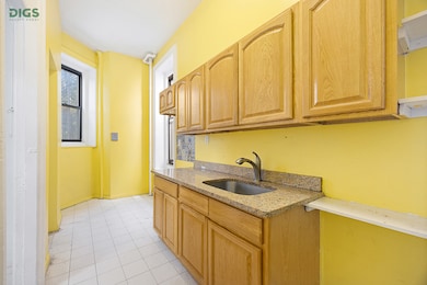 147 W 105th St unit 1E, New York, NY 10025 - photo 7