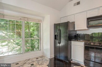 4551 Interlachen Ct unit D, Alexandria, VA 22312 - photo 5