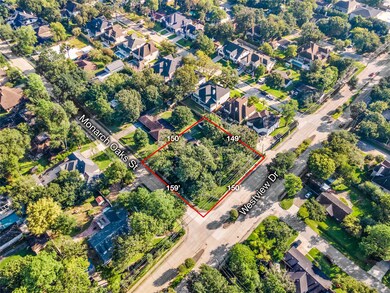 8120 Westview Dr, Houston, TX 77055 - photo 2