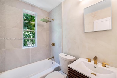 1611 Euclid Ave unit 8, Miami Beach, FL 33139 - photo 2