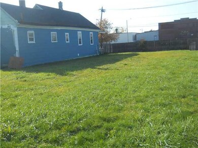 Exterior Front yard