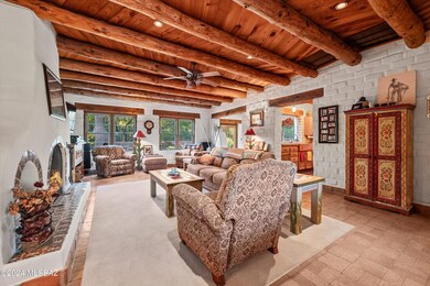 07-Living Area