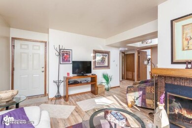 Living Room 20160930-DW-4977