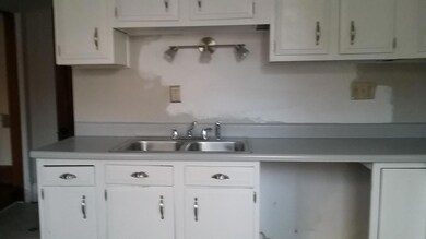 unlisted-address, Columbus, OH 43206 - photo 2