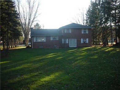Yard/Garden. nice view of large lot..