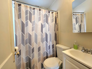 701 Center #16 Ave unit 16, Bay City, MI 48708 - photo 6