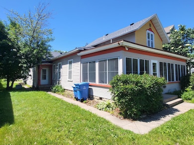 215 E 5th St, Winona, MN 55987 - photo 3