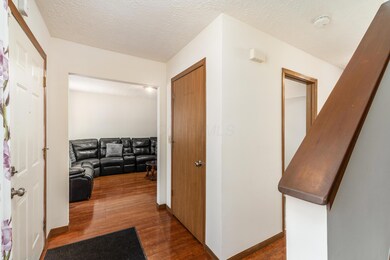 S_-_2875_Main_St_-_005