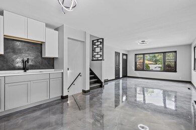 2844 Duluth St, Highland, IN 46322 - photo 6