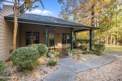 119 White Oak Bluff Rd unit A, Stella, NC 28582 - photo 2