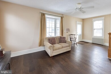 908 Monmouth St, Gloucester City, NJ 08030 - photo 4