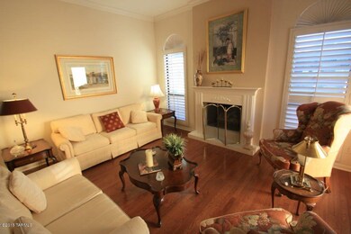 Family Room1