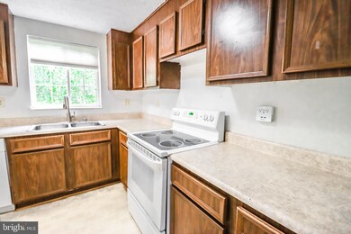 4317 Rolling Stone Way, Alexandria, VA 22306 - photo 7