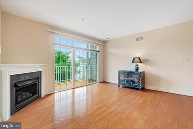 211 Victoria Gardens Dr unit F, Kennett Square, PA 19348 - photo 5