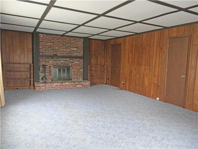 9306 Mullen Rd, Lenexa, KS 66215 - photo 3