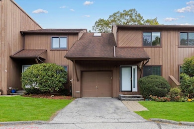 53 Wild Birch Farms unit 53, Cortlandt Manor, NY 10567 - photo 2