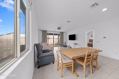 21476 E Treasure Rd, Red Rock, AZ 85145 - photo 6