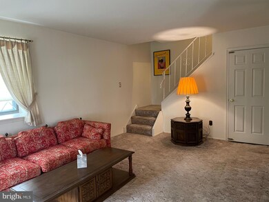 Altemus Farms unit 397, Brookhaven, PA 19015 - photo 3