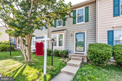 16954 Point Pleasant Ln, Dumfries, VA 22026 - photo 2