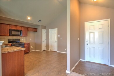 unlisted-address, Broken Arrow, OK 74012 - photo 7