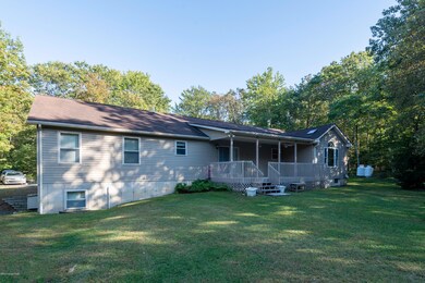 85 Honeysuckle Dr, Jim Thorpe, PA 18229 - photo 5