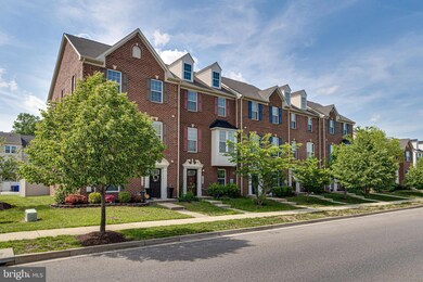 11812 Saint Linus Dr, Waldorf, MD 20602 - photo 2