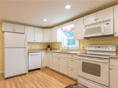 78 Pleasant Hill Rd, Freeport, ME 04032 - photo 3