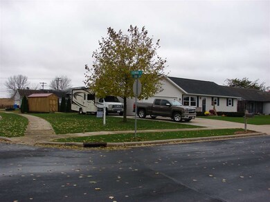 702 Leeward Ln, Oregon, WI 53575 - photo 2