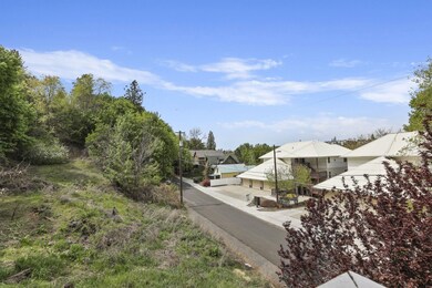 1621 W Wilson Ave, Spokane, WA 99201 - photo 6