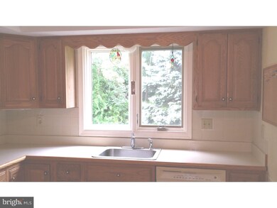 519 Summit Ct, Media, PA 19063 - photo 4