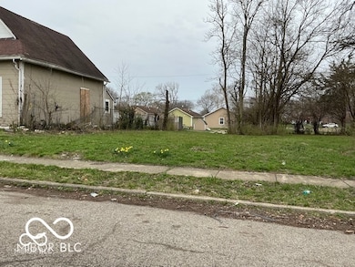 2410 Adams St, Indianapolis, IN 46218 - photo 3