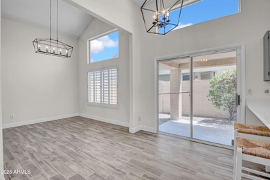 6-web-or-mls-12048 N 40th Way-6