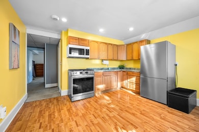 7 Leonard St unit 2, Milford, MA 01757 - photo 4