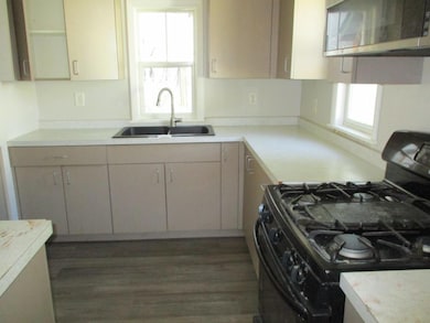 2067 Nokomis Ave, Saint Paul, MN 55119 - photo 2