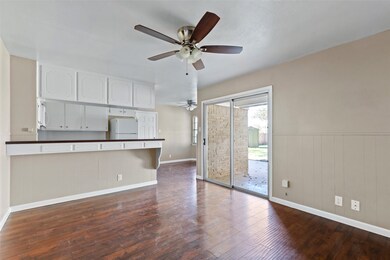 208 Olive St, Hurst, TX 76053 - photo 6