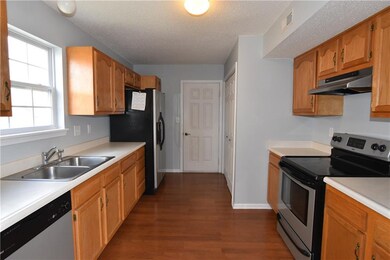 2277 Middle View Dr, Columbus, IN 47201 - photo 7