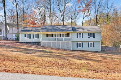 2538 Forest Dale Dr, Dacula, GA 30019 - photo 2