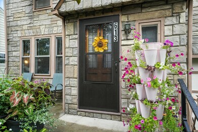 613 Salisbury Rd, Columbus, OH 43204 - photo 4