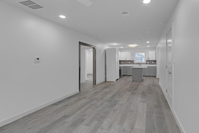 2881 Tutwiler Ave, Memphis, TN 38112 - photo 5