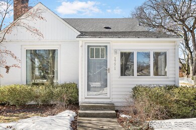 5-web-or-mls-1771-warwick-rd-se