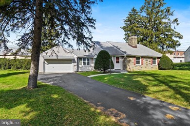 5 W Golf Club Ln, Paoli, PA 19301 - photo 2