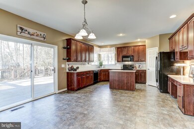 8448 Summer Breeze Place, Manassas, VA 20112 - photo 7