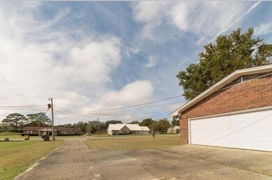 5347 Constitution Rd, Crestview, FL 32539 - photo 3