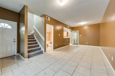 6422 New York St unit A/B, Houston, TX 77021 - photo 2