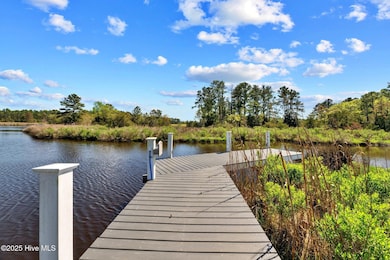 DOCK