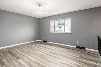 1600 Calgary Dr, Columbus, OH 43229 - photo 5